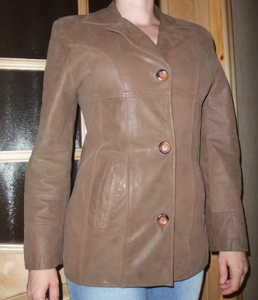 Продам: Куртка-пиджак нубук. Размер 44