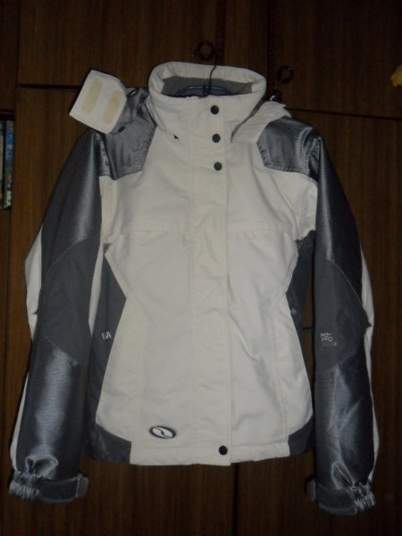 Продам: Куртка горнол/сноуборд
