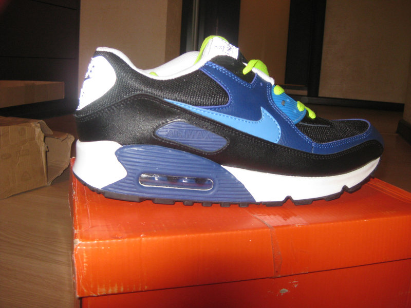 Продам: NIKE AIR MAX