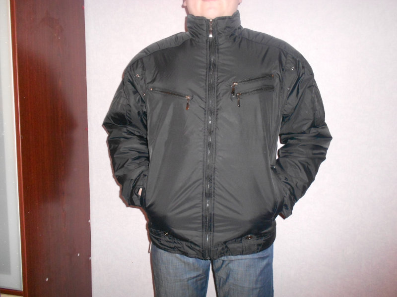 Продам: Новая мужская куртка