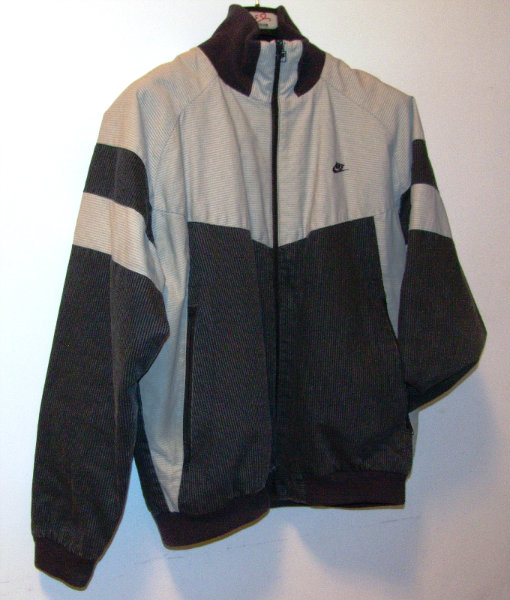 Продам: Nike куртка