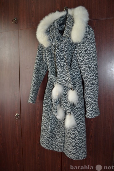 Продам: драповое зимнее пальто