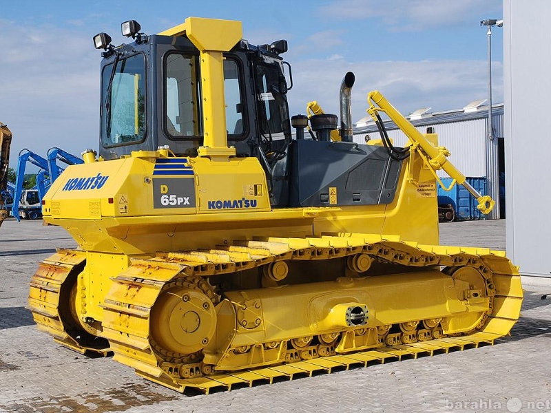 Комацу бульдозер д65. Бульдозер Komatsu d65. Комацу 65 бульдозер. Komatsu d65px-15. Коматсу бульдозер гусеничный.