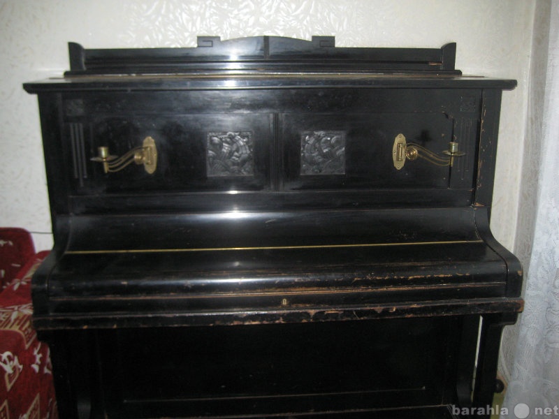 Продам: Антикварное пианино