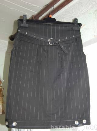 Продам: Юбка-карандаш moschino jeans 42р черная