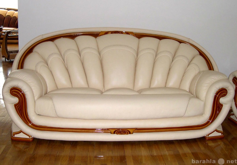 Диваны черкесск. Кожаный диван Ракушка. Мягкий диван Ракушка. Диван в форме ракушки. Мягкая мебель Ракушка кожаная.