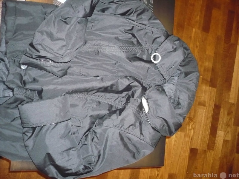 Продам: Куртка осенняя