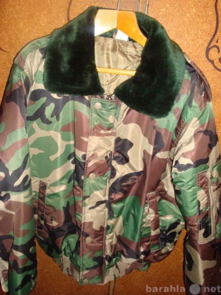 Продам: Куртка укороченная камуфляжная