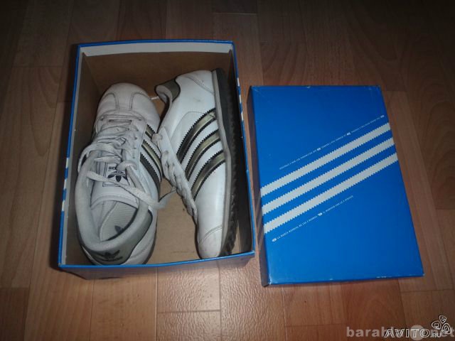 Продам: Кроссовки белые adidas