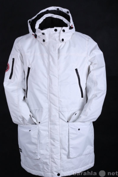 Продам: белую удлиненную женскую зимнюю куртку