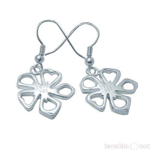 Продам: Серьги Tiffany &amp; Co Clover Earings