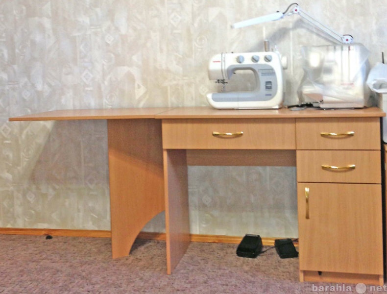 Продам: Раскладной стол для швейной машины
