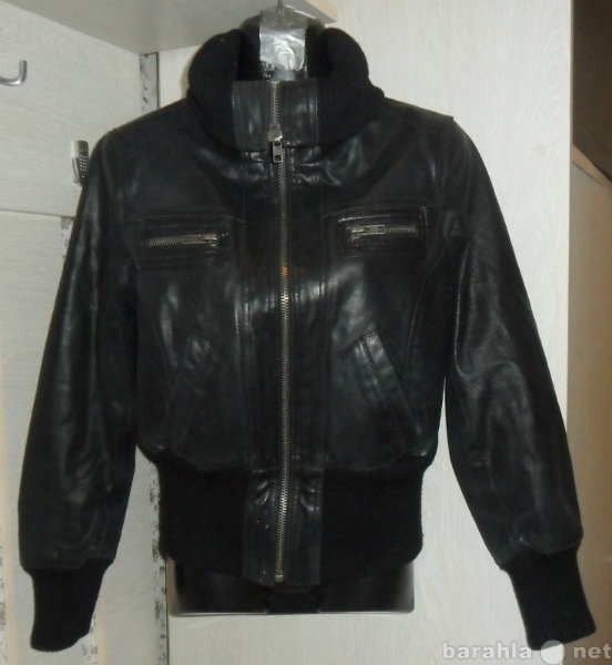 Продам: Кожаная куртка Vito Fratelli (Англия)