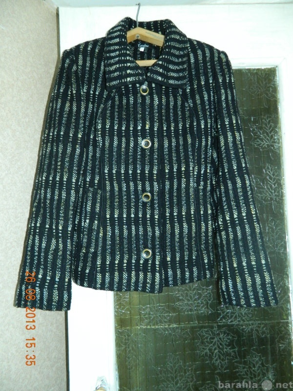 Продам: Пальто, одежда 42-44 разм. мешком