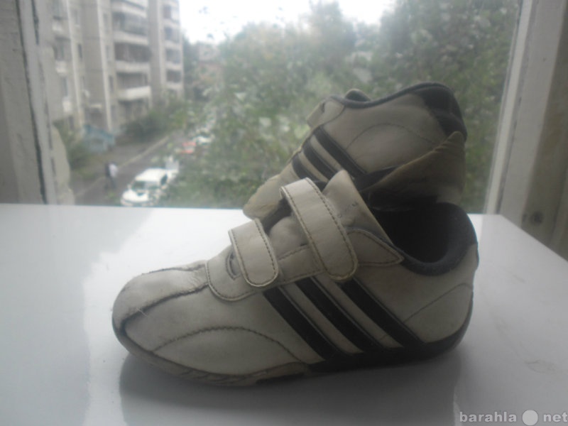 Продам: Кроссовки Adidas 27р-р