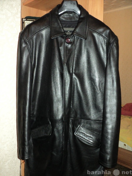 Продам: мужскую демисезонную кожаную куртку