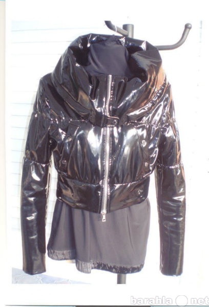 Продам: женскую куртку