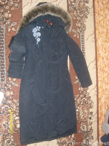 Продам: Продам женское зимнее пальто!