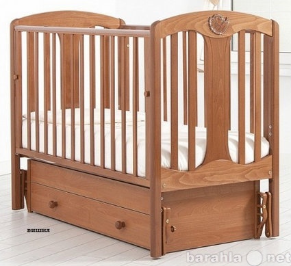 Продам: Детская деревянная кроватка Gandylyan