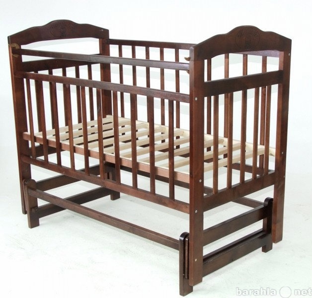 Продам: Детская деревянная кроватка Ника маятник