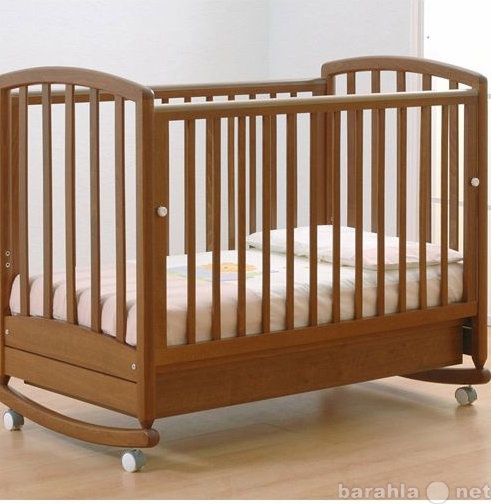 Продам: Детская новая деревянная кроватка