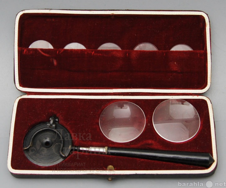 Продам: Офтальмоскоп в коробке с бархатом,Европа