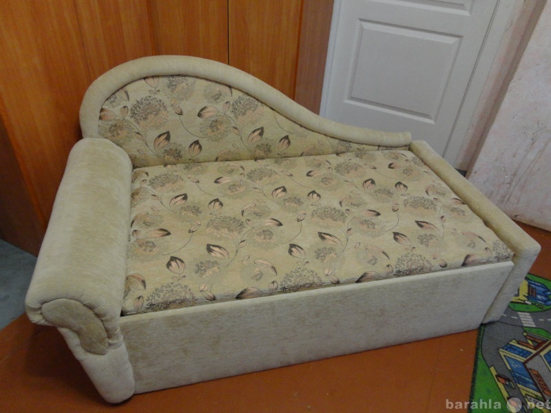 Продам: детский диван
