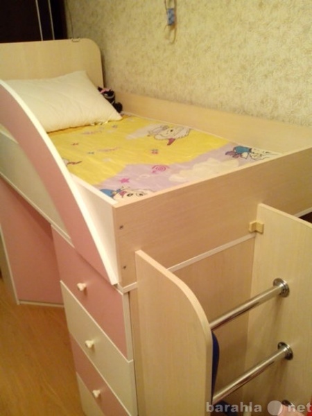 Продам: кровать - чердак для девочки