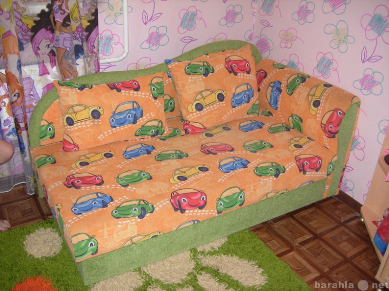 Продам: детский раскладывающийся диванчик