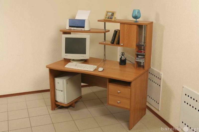 Продам: компьютерный стол фортуна 18.1