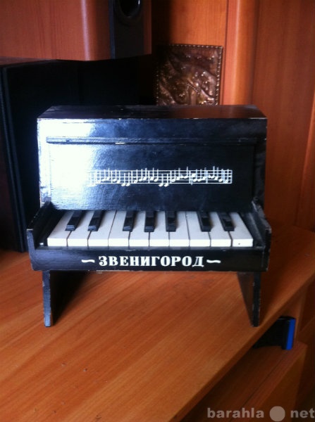 Продам: Пианино "Звенигород"