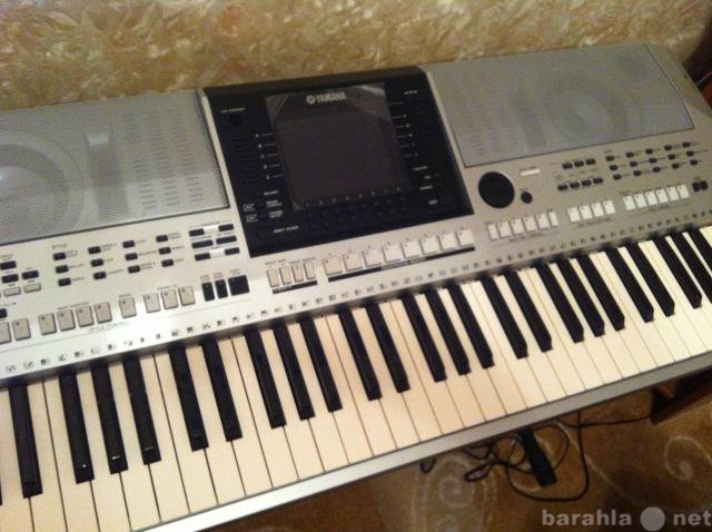 Продам: синтезатор Yamaha PSR S900