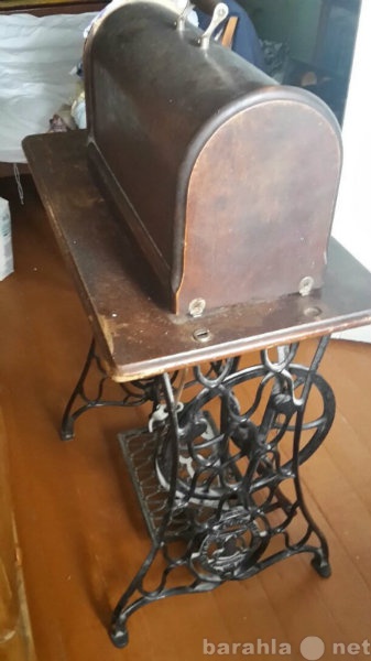 Продам: Швейная машинка 1939 г.