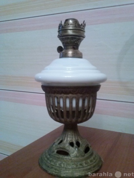 Продам: керосиновая лампа