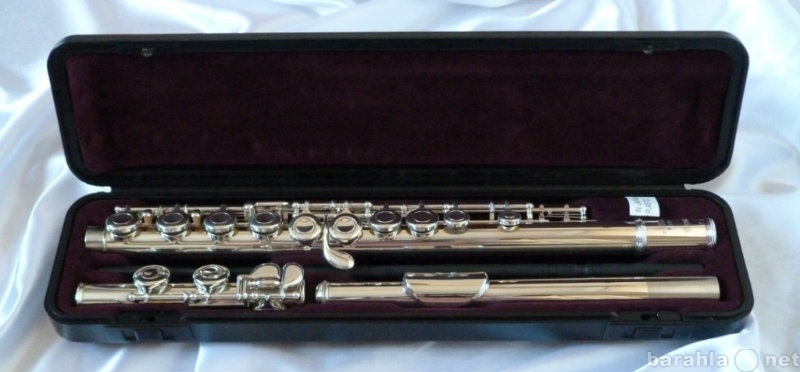 Продам: флейты Yamaha
