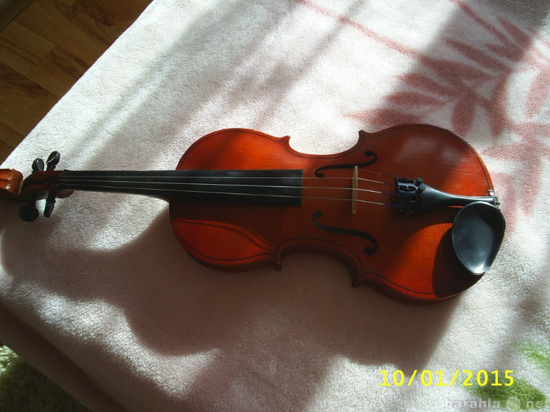 Продам: Скрипка со смычком