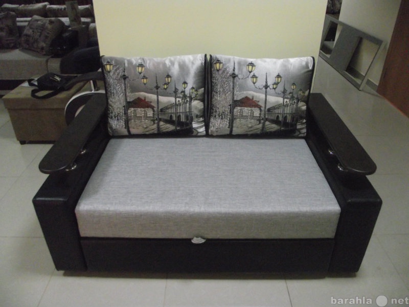 Продам: Малогаборитный диван-кровать