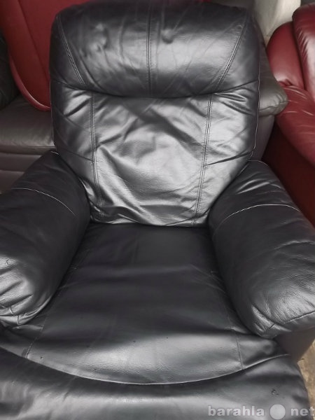 Продам: Кресла реклайнер разные, кожа, ткань.