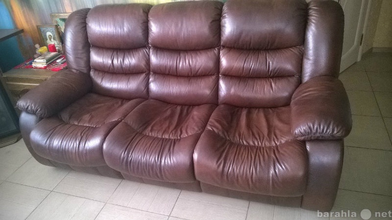 Продам: Потрясающий кожаный диван СРОЧНО