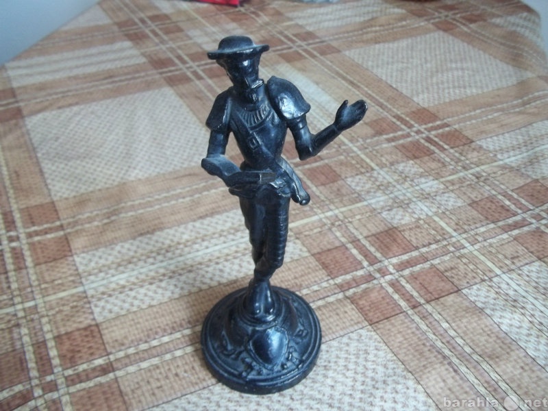 Продам: Чугунная статуэтка "Дон Кихот"