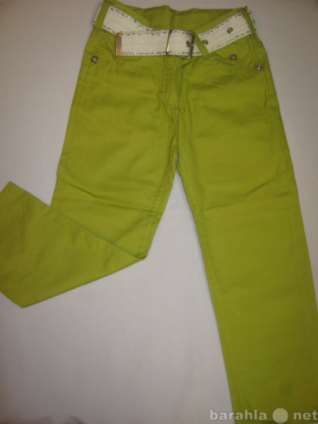 Продам: джинсы с пояском для девочки р. 116-122