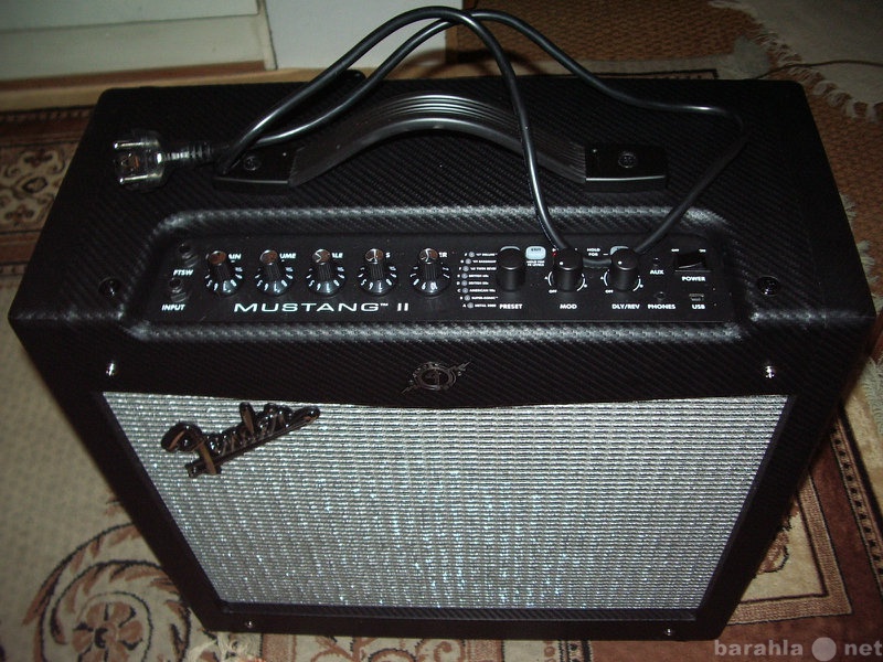 Продам: Fender Mustang II