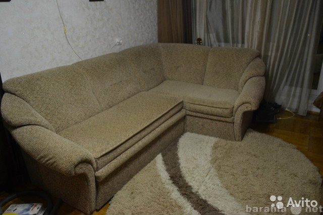 Продам: Угловой диван (Самовывоз из г. Колпино)