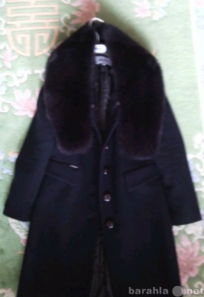 Продам: Пальто,новое зимнее с натуральным мехом