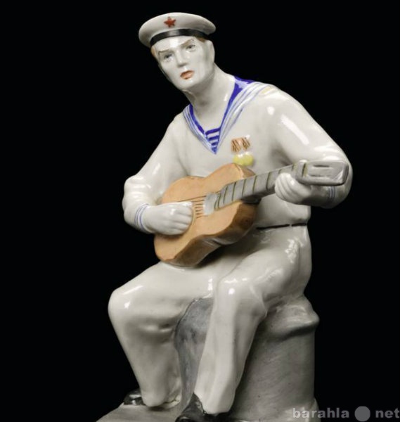 Куплю: куплю статуэтку Моряк с гитарой. ЛФЗ.
