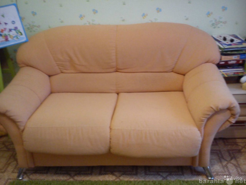 Продам: Кресло и диван