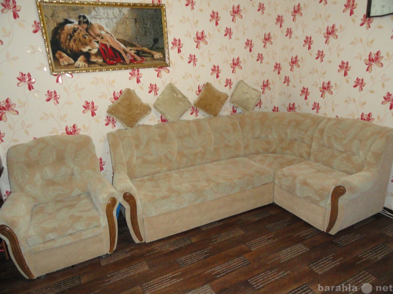 Продам: угловой диван-кровать и  кресло-кровать