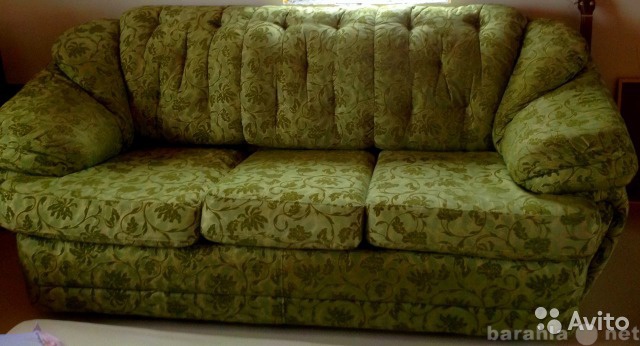 Продам: Мягкая мебель(диван +кресло)