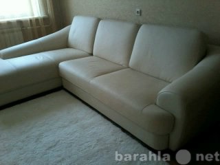 Продам: диван из натуральной кожи, бежевый