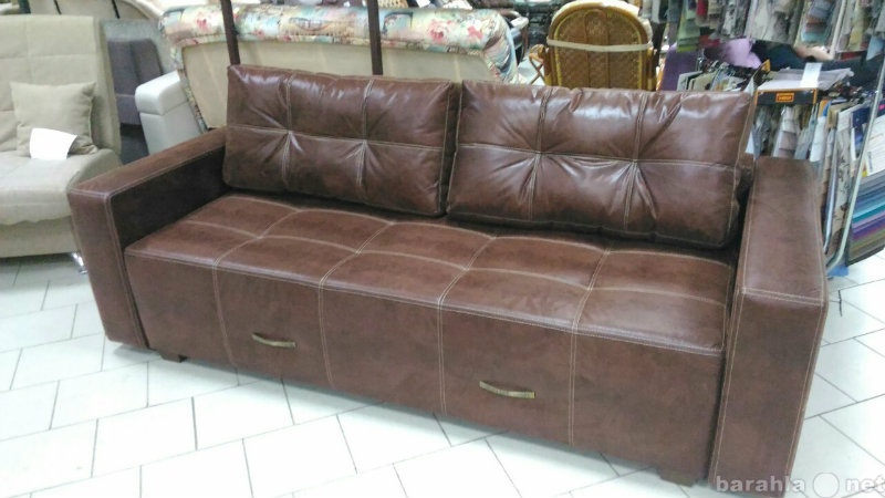 Продам: мягкая мебель - диван